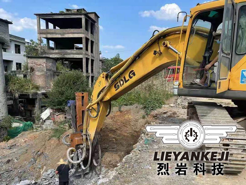 靜態(tài)超級巖石分裂機(jī)