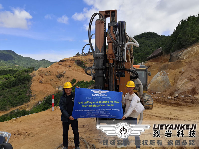 烈?guī)r礦山破碎劈裂機(jī)服務(wù)全球客戶